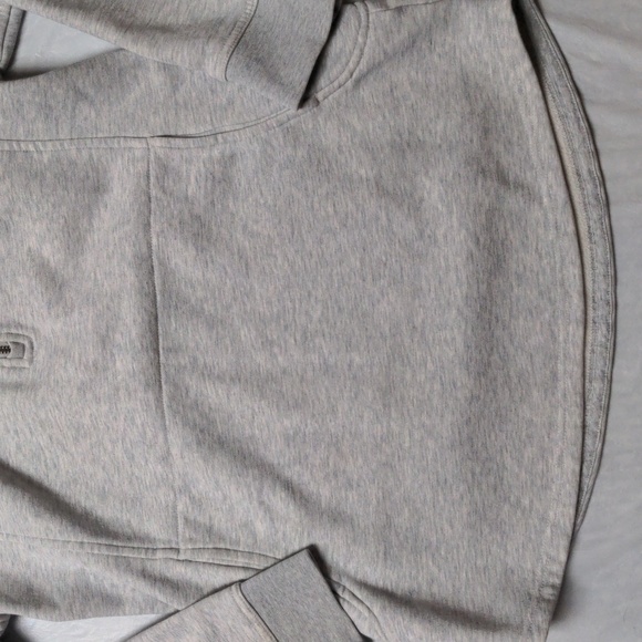 LL Bean Women's Weekend Sweatshirt Hoodie Tunic Light Gray Size XS Front Pocket - Picture 4 of 7